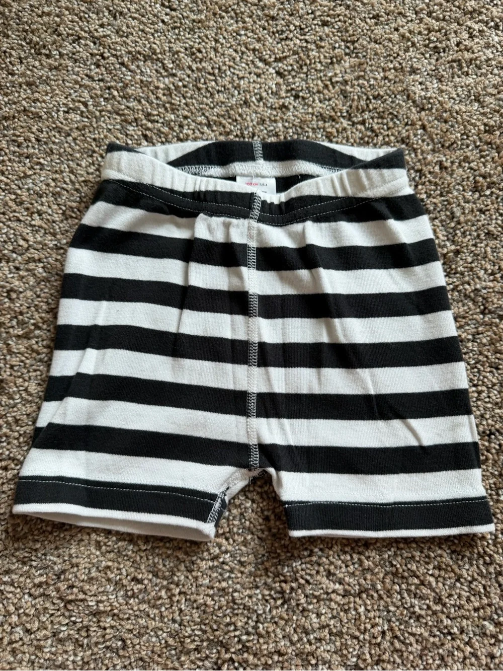 HANNA ANDERSSON Mickey Mouse Short Sleeve & Shorts Pajama Set